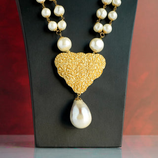 Vintage Marvella Gold Tone Faux Pearl Pendant Necklace 24 Inch Statement Piece