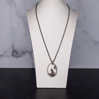 Wolf Howling at the Moon Necklace Pendant with 24 Inch Chain