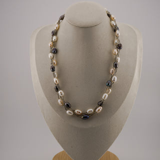 Baroque Pearl and Glass Bead Necklace with Magnetic Clasp – 18”