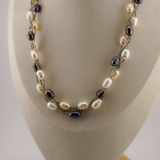 Baroque Pearl and Glass Bead Necklace with Magnetic Clasp – 18”