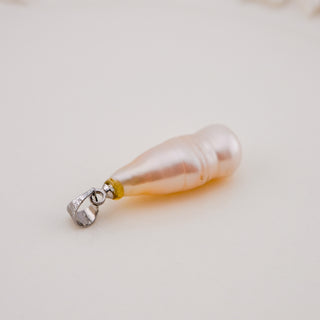 Slender Baroque Freshwater Pearl Pendant with Sterling Silver Bail – 25mm