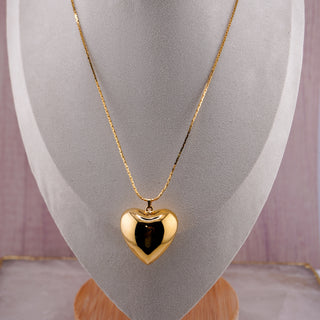 Vintage Monet Long Heart Pendant Necklace on 36” Chain