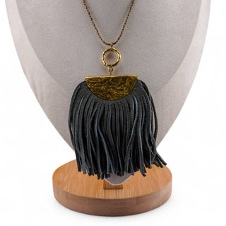 Vintage Long Fringe Pendant Necklace with Hammered Goldtone Accents (33–36”)