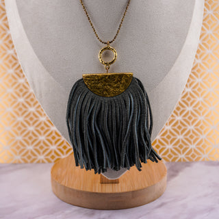 Vintage Long Fringe Pendant Necklace with Hammered Goldtone Accents (33–36”)