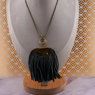 Vintage Long Fringe Pendant Necklace with Hammered Goldtone Accents (33–36”)