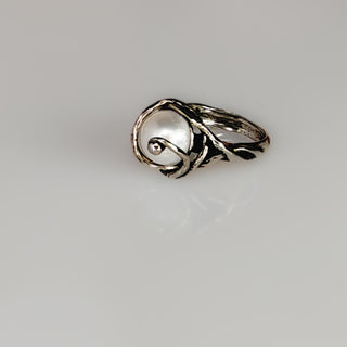 Noa Zuman Sterling Pearl Tendril Ring -7