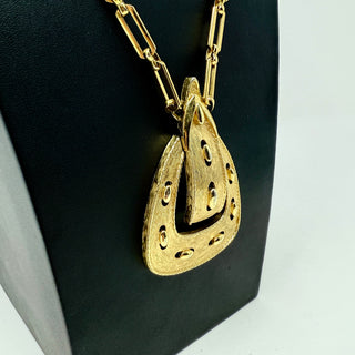 Vintage 1970s Monet Gold-Tone Link Necklace with Pendant