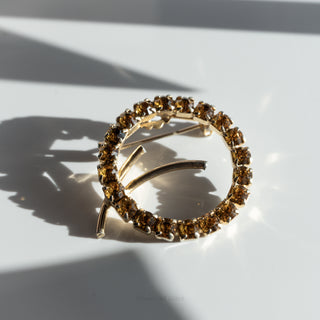 Mid Century Vintage Bow Brooches in Yellow and Topaz Tones Mixed Lot