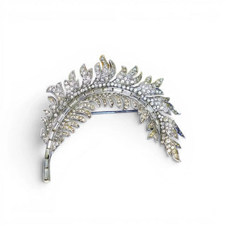 Reserved Grace Sparkling Leaf Brooch - Brooches & Lapel Pins