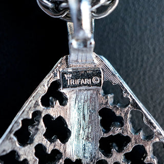 Reserved Grace vintage Crown Trifari silver tone leopard spot pendant necklace hallmark detail