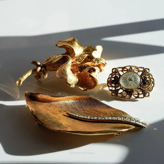 Reserved Grace Vintage Mixed Lot Gold Tone Leaf Brooches And Pins Mid Century Collection - Brooches & Lapel Pins Brooch Lot