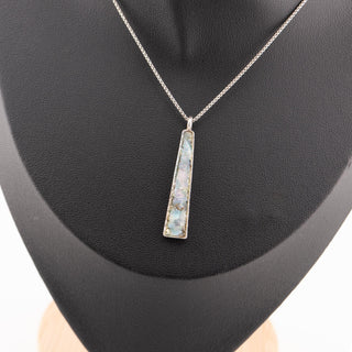 Reserved Grace vintage sterling silver pendant featuring iridescent shell inlay on an 18-inch sterling silver chain.
