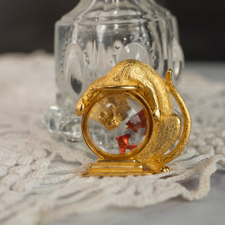 Charming Vintage JJ Cat Fish Bowl Pin Brooch in Satin Gold Tone – Purr-fect Accessory
