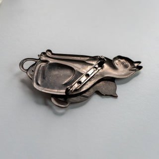 Elegant Cats Tri Color Metal Vintage Brooch MCM Cat Family Pin